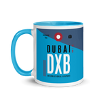Lade das Bild in den Galerie-Viewer, DXB - Dubai Flughafencode Tasse mit farbiger Innenseite
