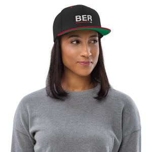 Bestickte Snapback-Kappe black / red Airport Snapback-Cap